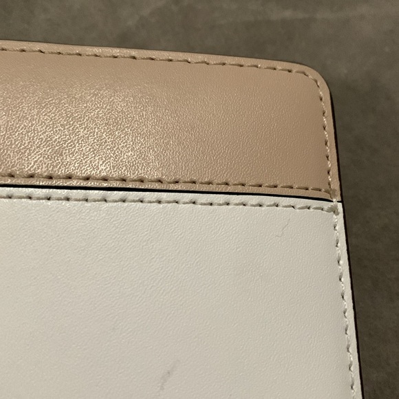 Kate Spade large slim bifold - Picture 8 of 8